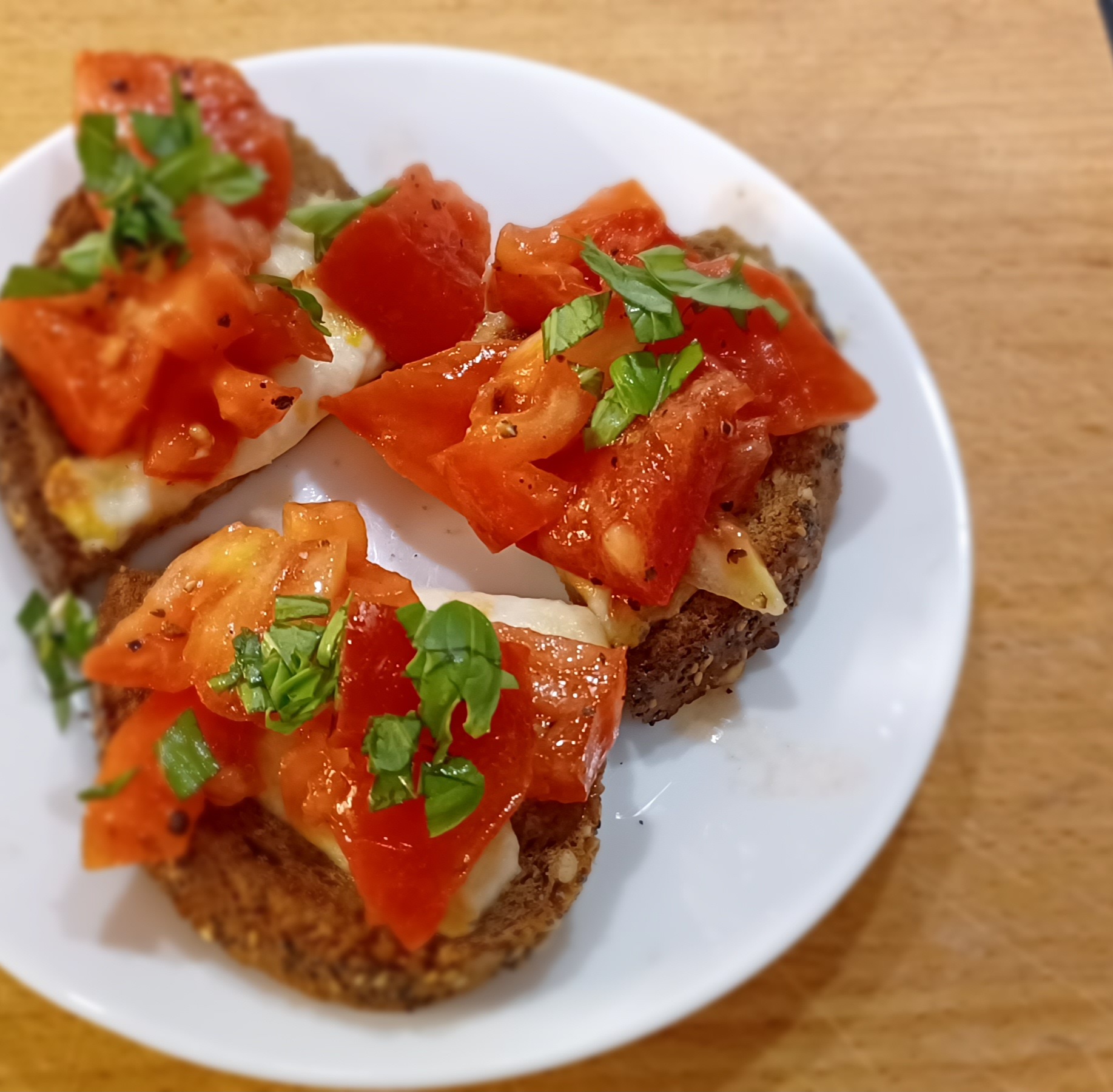 Recipe Traditional tomato mozza bruschetta