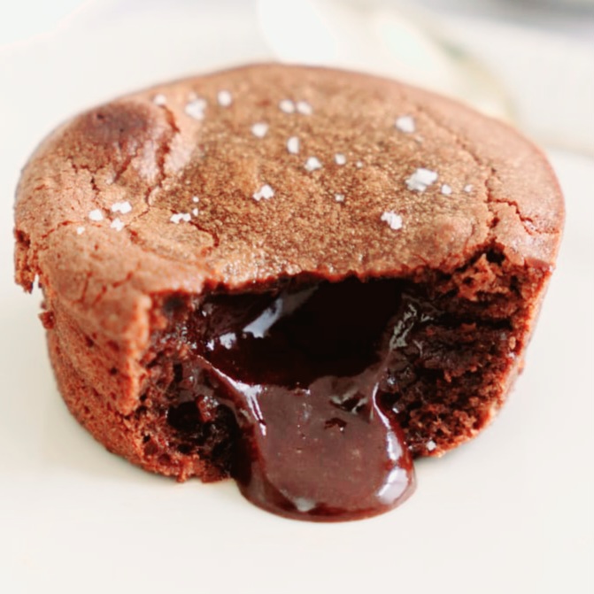 Fondant, coulant, mi-cuit, lava cake ou cœur fondant au chocolat noir