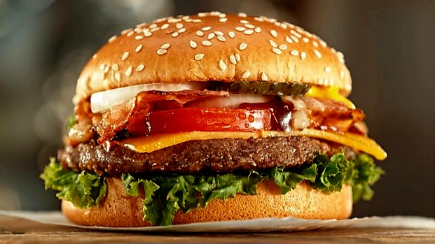 Burger suprem de vită Bourguignon