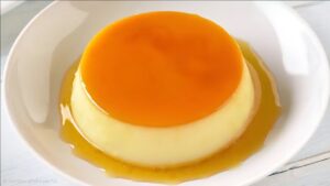 Semoule au lait renversée au caramel